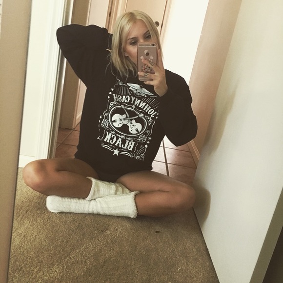 Zion Rootswear Sweaters - Johnny Cash oversized sweatshirt